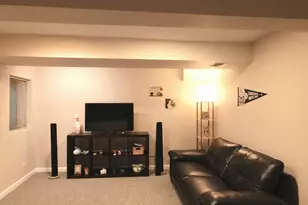 2024 N Old Hicks Rd, Palatine, IL 60074 - Photo 29