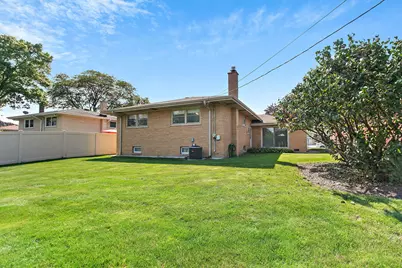 2831 Kensington Avenue, Westchester, IL 60154 - Photo 25