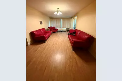 916 E Old Willow Rd Road #102, Prospect Heights, IL 60070 - Photo 3