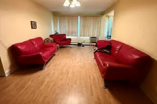 916 E Old Willow Rd Rd, Prospect Heights, IL 60070 - Photo 3