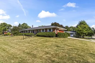 1401 Bird Ct, Normal, IL 61761 - Photo 25