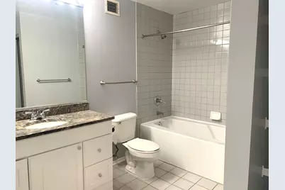 330 N Jefferson Street #2203, Chicago, IL 60661 - Photo 9