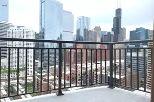 330 N Jefferson St, Chicago, IL 60661 - Photo 19
