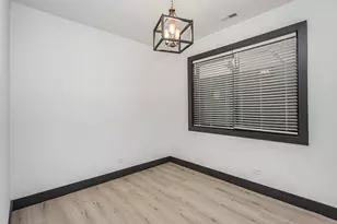6500 S Ingleside Ave, Chicago, IL 60637 - Photo 11