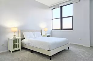 2323 W Pershing Rd, Chicago, IL 60609 - Photo 9