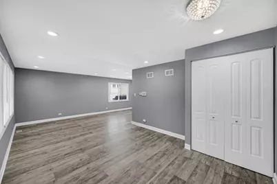 18107 Kostner Avenue, Country Club Hills, IL 60478 - Photo 5