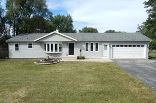 11740 S Ridgeway Ave, Alsip, IL 60803 - Photo 1