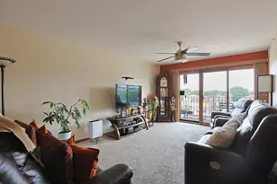 9510 S Kolmar Ave, Oak Lawn, IL 60453 - Photo 9