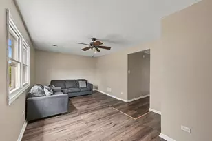13148 S Escanaba Ave, Chicago, IL 60633 - Photo 27