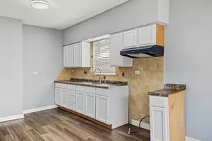 13148 S Escanaba Ave, Chicago, IL 60633 - Photo 29