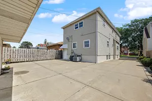 13148 S Escanaba Ave, Chicago, IL 60633 - Photo 45