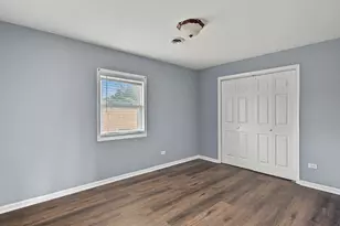 13148 S Escanaba Ave, Chicago, IL 60633 - Photo 17