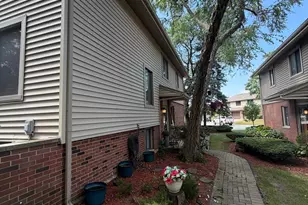 18559 Meadow Ln, Hazel Crest, IL 60429 - Photo 29