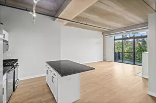 833 W 15th Pl, Chicago, IL 60608 - Photo 7
