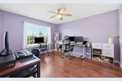 2213 Roaring Creek Drive, Aurora, IL 60503 - Photo 17