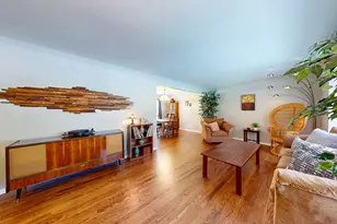 315 E Reseda Pkwy, Palatine, IL 60067 - Photo 3
