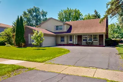 315 E Reseda Parkway, Palatine, IL 60067 - Photo 1