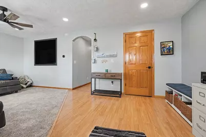 327 E John Street, Forrest, IL 61741 - Photo 19