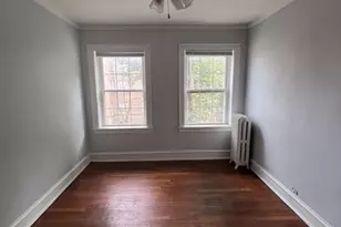 7432 N Seeley Ave, Chicago, IL 60645 - Photo 11