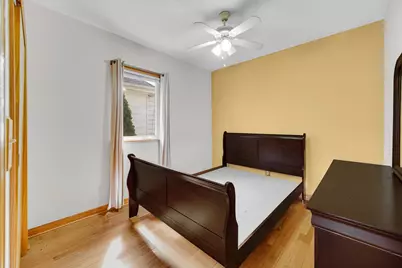 2642 N 72nd Court, Elmwood Park, IL 60707 - Photo 5
