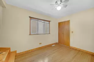 2642 N 72nd Ct, Elmwood Park, IL 60707 - Photo 11