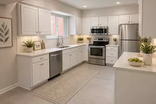 274 W Pleasant Hill Blvd, Palatine, IL 60067 - Photo 5