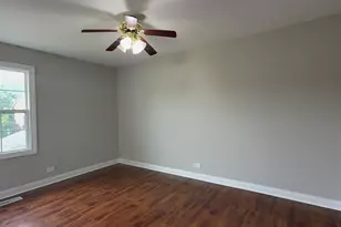 229 Juniper Dr, Bolingbrook, IL 60440 - Photo 9