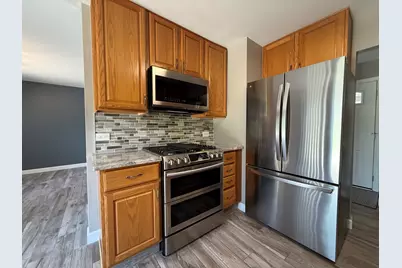 182 Hastings Mill Road, Streamwood, IL 60107 - Photo 7