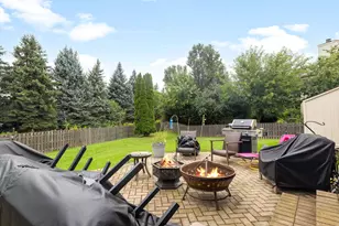 2607 W Westwood Ct, Carpentersville, IL 60110 - Photo 25
