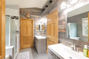 2607 W Westwood Ct, Carpentersville, IL 60110 - Photo 15