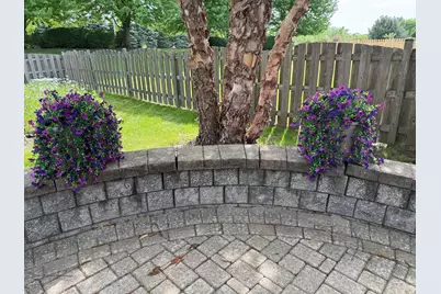 2744 N Moraine Valley Road, Wauconda, IL 60084 - Photo 15