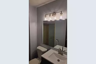 133 E Winchester Road #D, Libertyville, IL 60048 - Photo 5