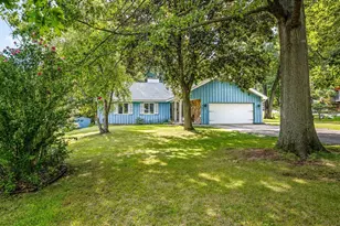 650 Coolidge Pl, Rockford, IL 61107 - Photo 3