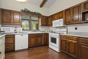 650 Coolidge Pl, Rockford, IL 61107 - Photo 15