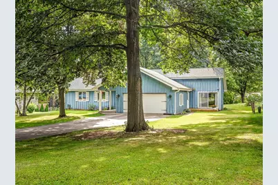 650 Coolidge Place, Rockford, IL 61107 - Photo 5