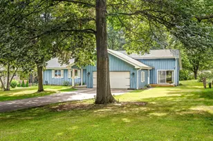 650 Coolidge Pl, Rockford, IL 61107 - Photo 5