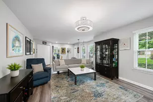 166 White Branch Ct, Buffalo Grove, IL 60089 - Photo 5
