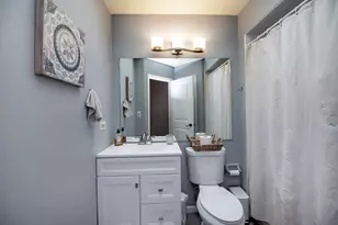 1011 Florence St, Lemont, IL 60439 - Photo 13