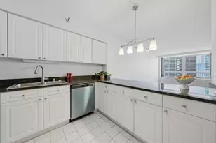 512 N McClurg Ct, Chicago, IL 60611 - Photo 7