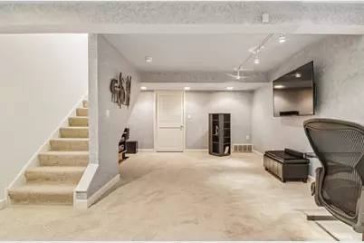 [Address not provided], Evanston, IL 60203 - Photo 23