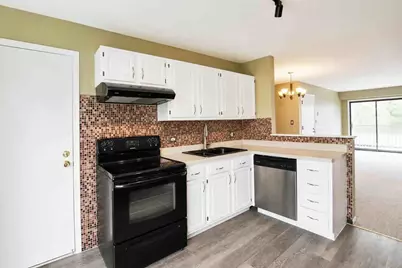 156 Dunteman Drive #301, Glendale Heights, IL 60139 - Photo 13