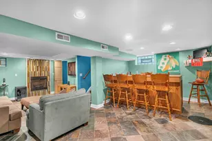 10344 S Sawyer Ave, Chicago, IL 60655 - Photo 17