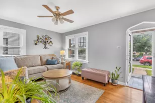 10344 S Sawyer Ave, Chicago, IL 60655 - Photo 5