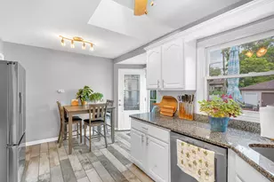 10344 S Sawyer Ave, Chicago, IL 60655 - Photo 9