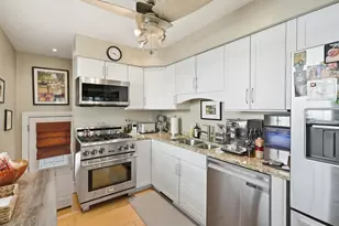 139 W 10th St, Chicago Heights, IL 60411 - Photo 5