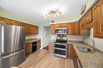 7575 Lake Street #4B, River Forest, IL 60305 - Photo 13