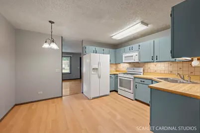 2S211 Sanchez Drive, Warrenville, IL 60555 - Photo 5