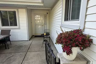 1125 Taunton Ct, Schaumburg, IL 60193 - Photo 3