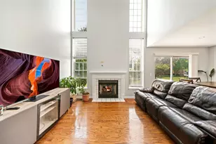 115 Hemstead St, Lake Bluff, IL 60044 - Photo 5