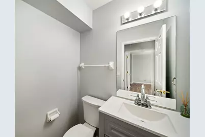 115 Hemstead Street, Lake Bluff, IL 60044 - Photo 17